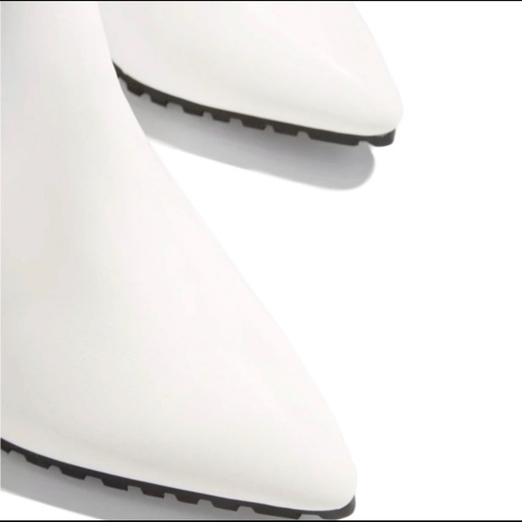 White Log sole  booties - Picture 11 of 11